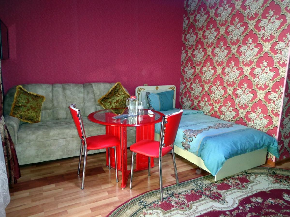 Tubram S Ailəvi Qonaq Evi Bed & Breakfast Şǝki Екстериор снимка