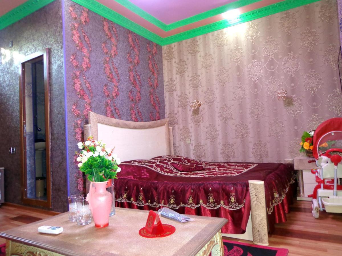 Tubram S Ailəvi Qonaq Evi Bed & Breakfast Şǝki Екстериор снимка