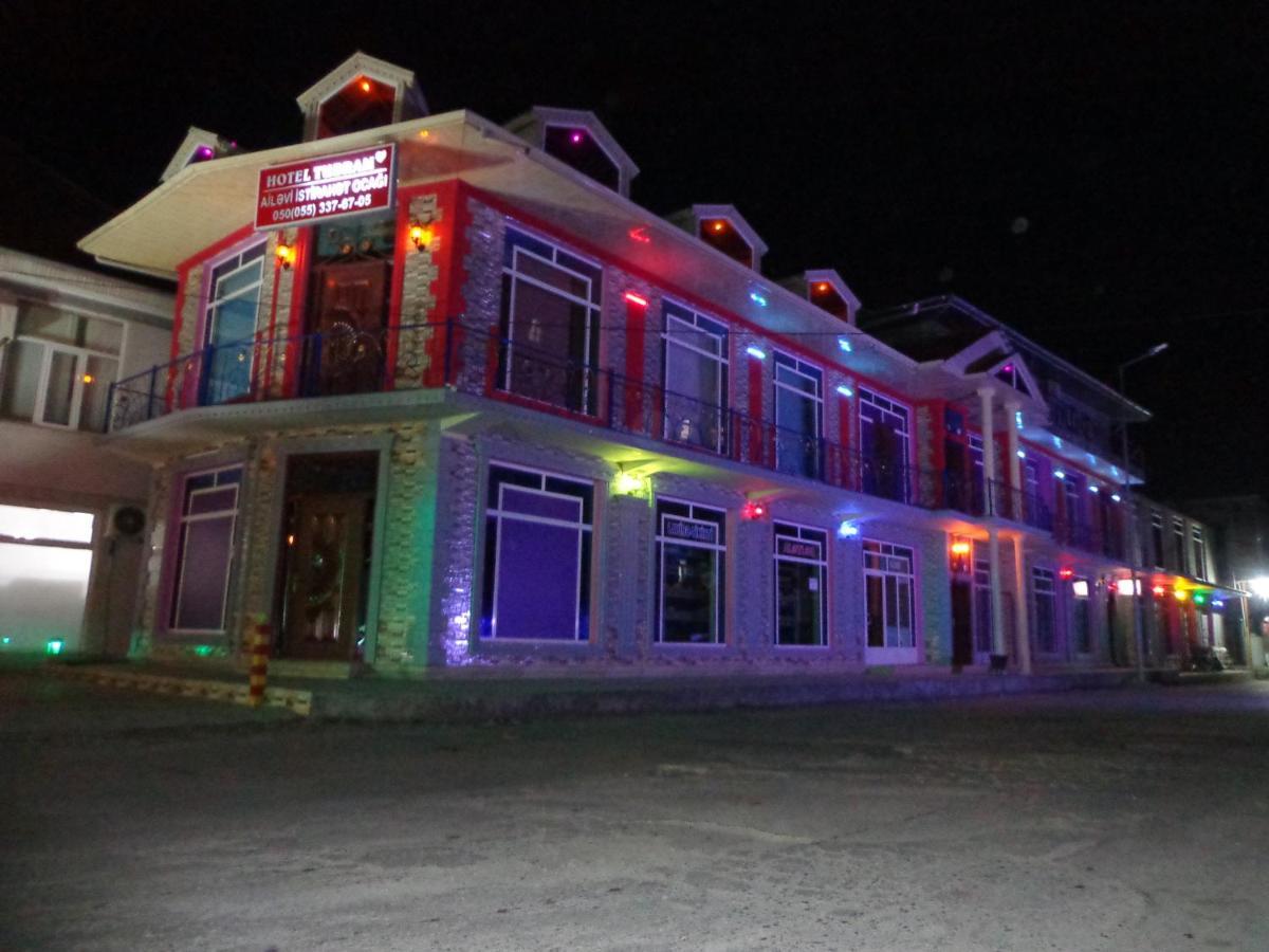 Tubram S Ailəvi Qonaq Evi Bed & Breakfast Şǝki Екстериор снимка